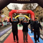 fotografia dei volontari AIMA Run4Charity 2017 durante la Maratona di Reggio Emilia