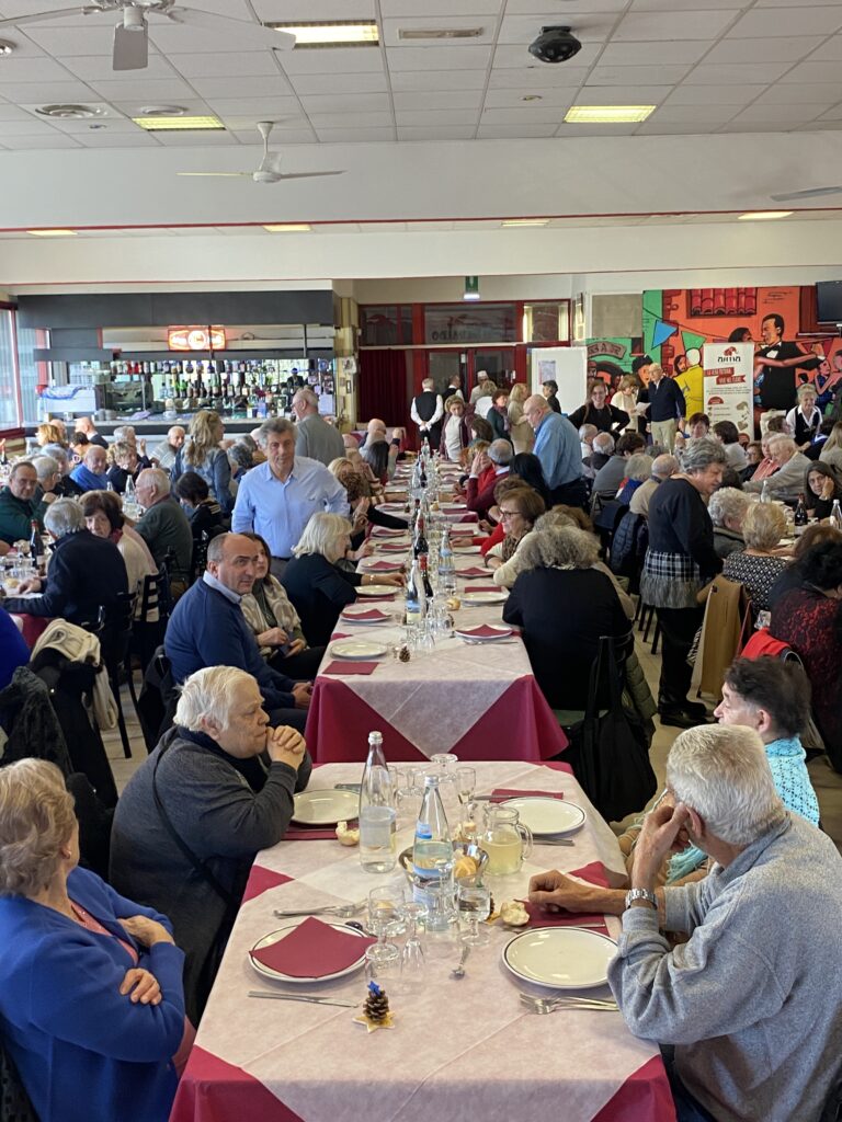 Pranzo di Natale di AIMA Associazione Malattia di Alzheimer Reggio Emilia, sabato 13 dicembre 2025 al CTL di Bagnolo in Piano