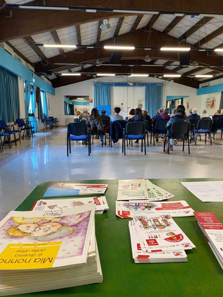 Fotografia incontro informativo sabato 25 ottobre 2025 al Centro Insieme di Reggio Emilia su Demenza, percorsi e fasi.