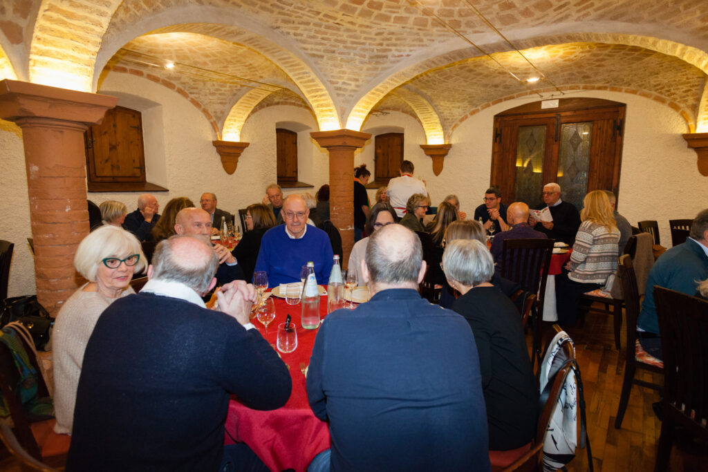 Cena di beneficenza I Liffi per AIMA di venerdì 13 marzo 2026 presso la sede della Congrega dei Liffi a sostegno della Settimana al Mare delle persone con demenza e caregiver di AIMA Reggio Emilia ODV