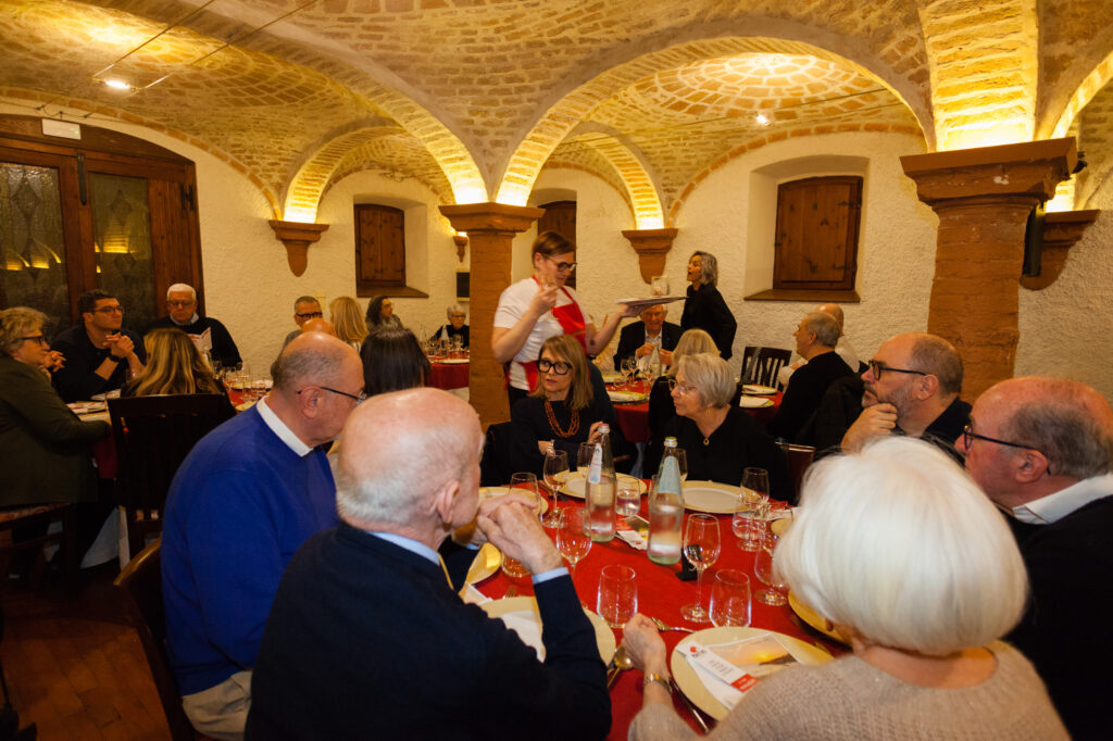 Cena di beneficenza I Liffi per AIMA di venerdì 13 marzo 2026 presso la sede della Congrega dei Liffi a sostegno della Settimana al Mare delle persone con demenza e caregiver di AIMA Reggio Emilia ODV