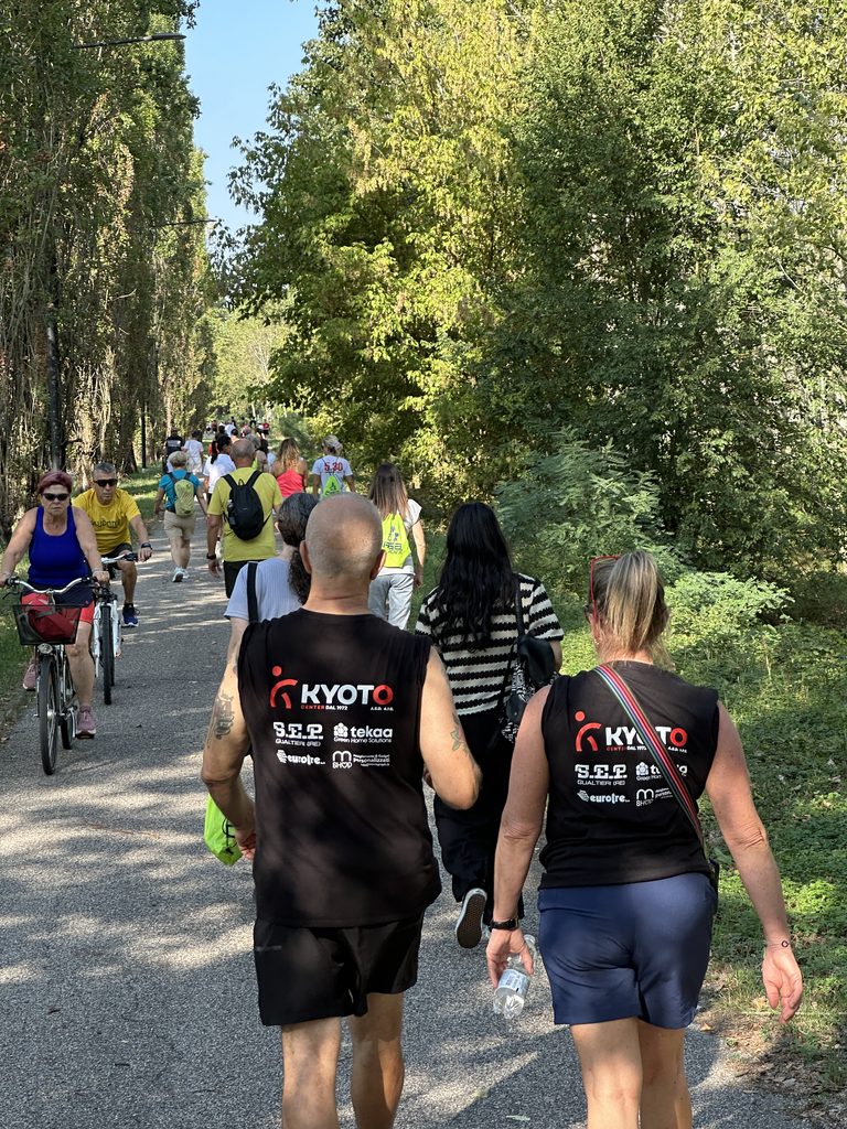 Foto dei partecipanti alla Camminata Guastalla 2026 a sostegno di AIMA Associazione Italiana Malattia di Alzheimer Reggio Emilia ODV